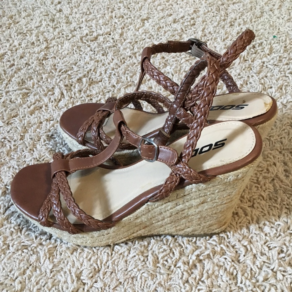 Espadrilles wedges